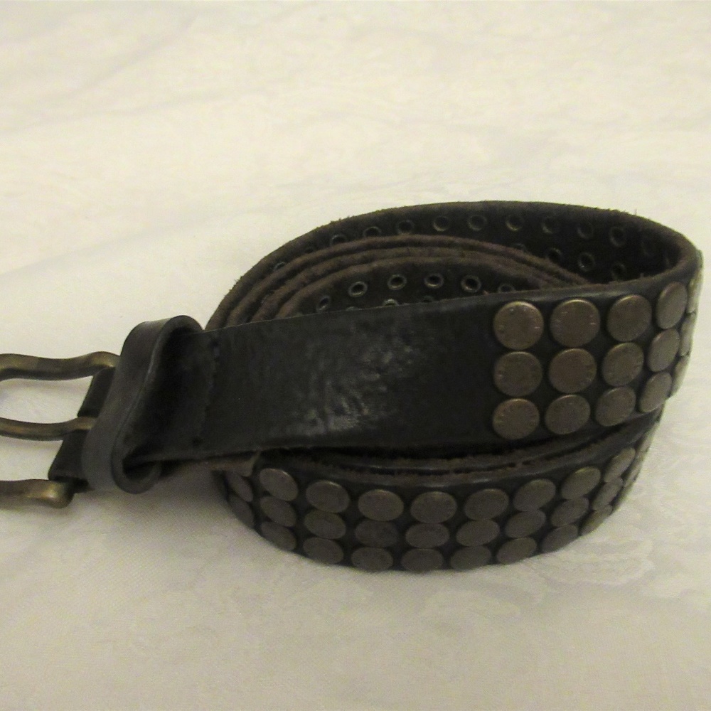 DIESEL NWOT Men's Rivet Leather Belt 38